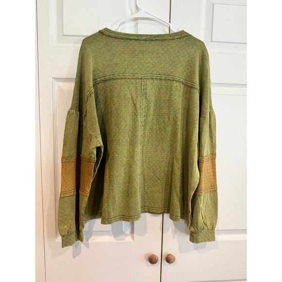 NEW Easel Pullover Green Rust Oversized Sweater- Med - Picture 7 of 8